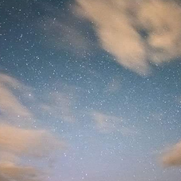 Meet your Posher - Picture 3 of 4